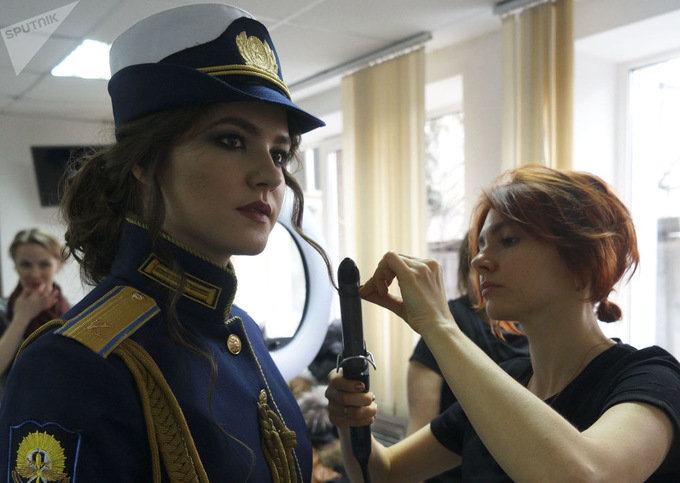 Người đẹp lực lượng vũ trang Nga khoe sắc